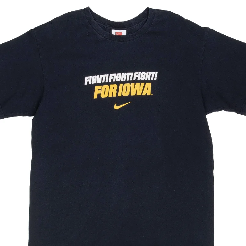 VINTAGE NIKE NCAA UNIVERSITY OF IOWA 2000S TEE SHIRT MEDIUM